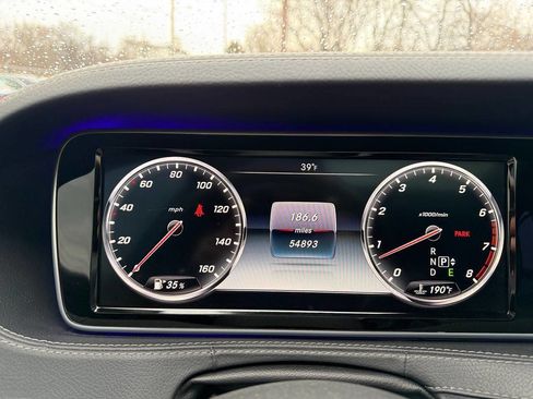 Used 2015 Mercedes-Benz S 550 Sedan image 21