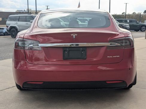 Used 2020 Tesla Model S Long Range Plus image 6
