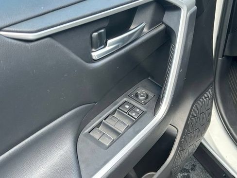 Used 2024 Toyota RAV4 XLE w/ Convenience Package AWD/4WD image 21