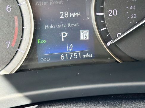 Used 2021 Lexus RX 350L FWD w/ Premium Package image 40