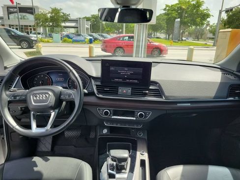 Used 2022 Audi Q5 2.0T Premium AWD/4WD image 11