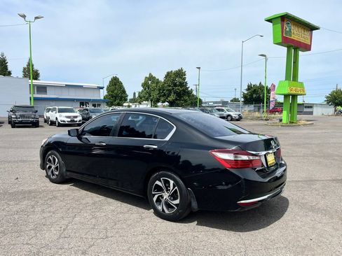 Used 2016 Honda Accord LX image 5