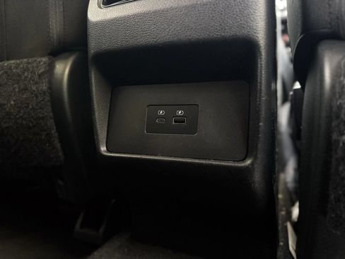 Used 2022 Nissan Rogue SV FWD image 19