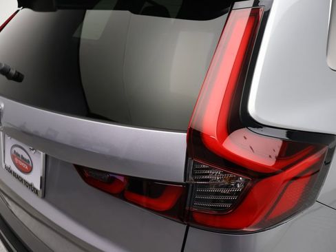 Used 2026 Honda CR-V EX image 9