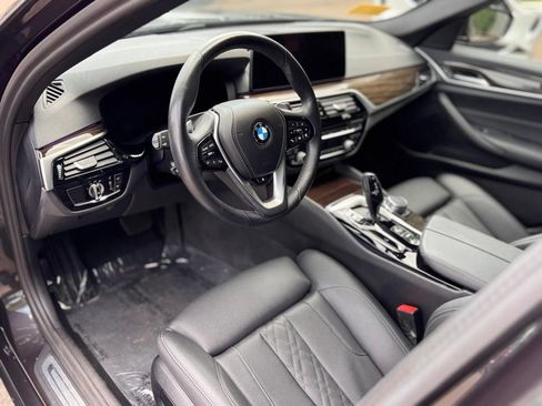 Used 2023 BMW 530i xDrive w/ Convenience Package AWD/4WD image 14