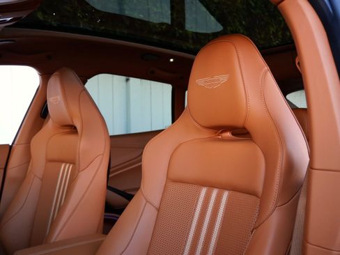 Used 2026 Aston Martin DBX 707 AWD/4WD image 18