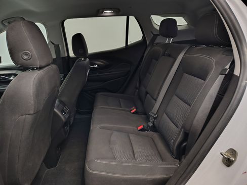 Used 2022 GMC Terrain SLE w/ Driver Convenience Package image 12