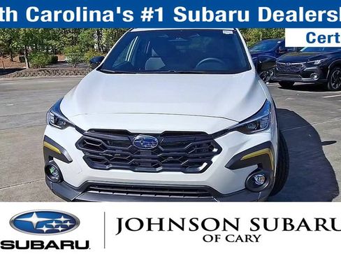 Used 2025 Subaru Crosstrek 2.5i Sport AWD/4WD image 3