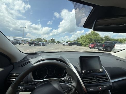 Used 2024 Mitsubishi Eclipse Cross SE AWD/4WD image 27