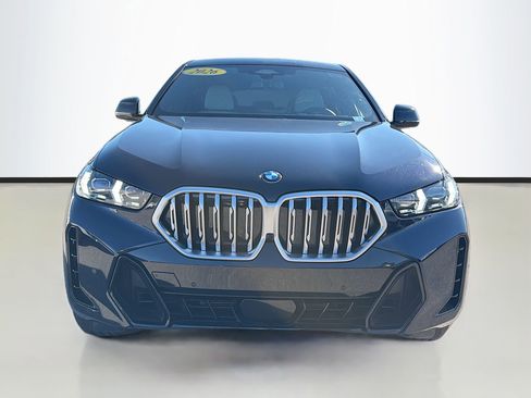 Used 2026 BMW X6 xDrive40i image 9