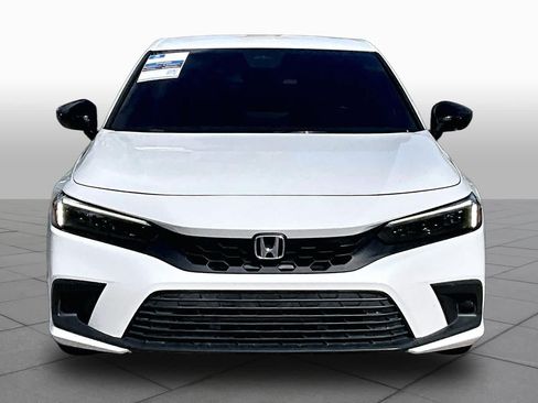 Used 2022 Honda Civic Sport image 4