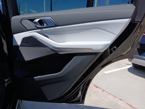 New 2026 BMW X5 sDrive40i RWD image 11