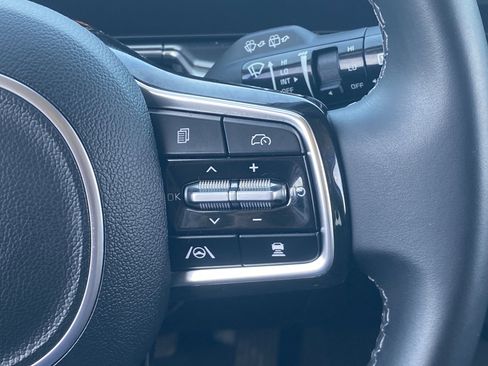 Certified 2025 Kia Sorento S w/ Panoramic Sunroof Package FWD image 22