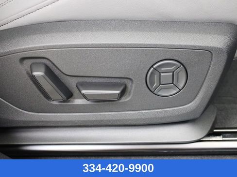 New 2025 Audi Q3 2.0T Premium image 20