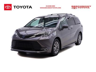 Certified 2022 Toyota Sienna XLE