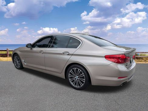Used 2018 BMW 540i RWD image 6