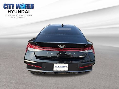 Used 2024 Hyundai Elantra Limited FWD image 4