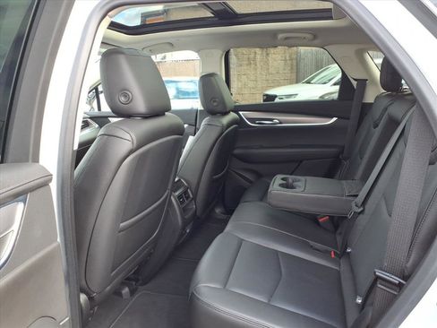 Used 2019 Cadillac XT5 Luxury image 17