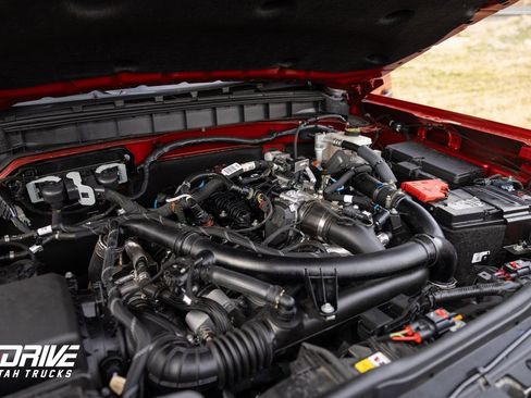 Used 2023 Ford Bronco Badlands w/ Sasquatch Package image 30