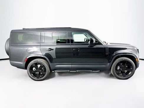 New 2026 Land Rover Defender 130 S AWD/4WD image 4