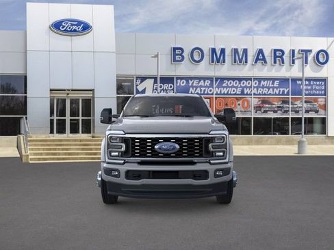 New 2026 Ford F450 Platinum w/ FX4 Off-Road Package AWD/4WD image 6