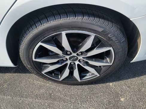 Used 2023 Chevrolet Malibu RS FWD image 8