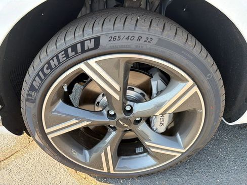 New 2026 Genesis GV80 2.5T Prestige image 11