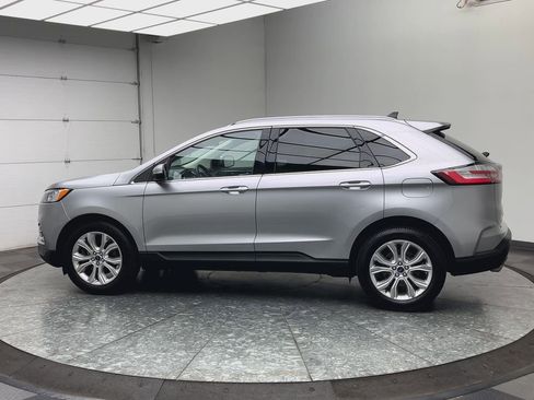 Used 2020 Ford Edge Titanium w/ Cargo Accessory Package AWD/4WD image 38