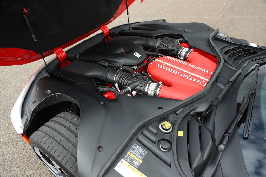Certified 2026 Ferrari 12Cilindri RWD image 34