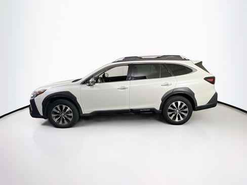 Used 2023 Subaru Outback Touring AWD/4WD image 8