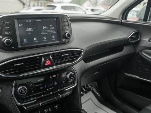 Used 2020 Hyundai Santa Fe SEL image 25
