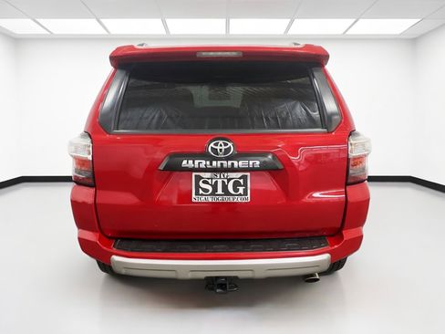 Used 2022 Toyota 4Runner TRD Off-Road Premium w/ Moonroof Package AWD/4WD image 5