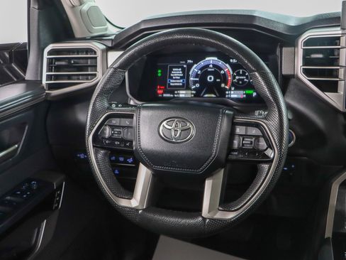 Used 2024 Toyota Tundra Limited AWD/4WD image 12