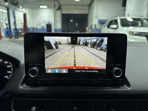 Used 2023 Honda Civic Sport image 23