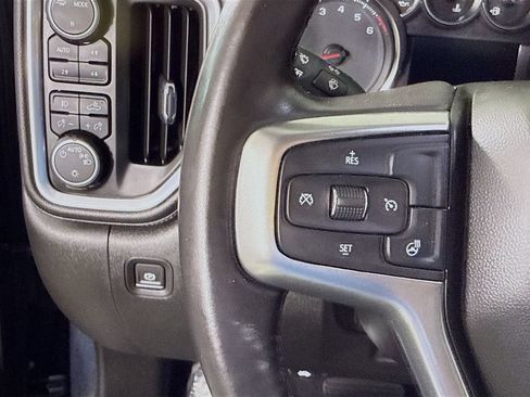Used 2022 Chevrolet Silverado 1500 RST AWD/4WD image 21