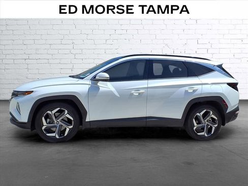 Used 2022 Hyundai Tucson Limited FWD image 2