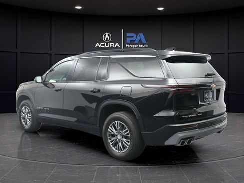 Used 2024 Chevrolet Traverse LT w/ Enhanced Driving Package AWD/4WD image 22
