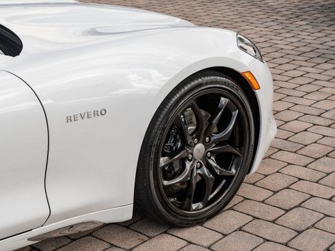 New 2025 Karma Revero Luxury RWD image 19