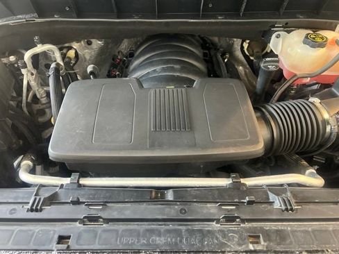 Used 2019 Chevrolet Silverado 1500 LTZ w/ LTZ Premium Package AWD/4WD image 31