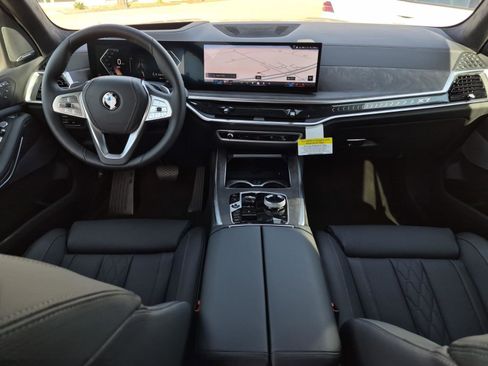 New 2026 BMW X7 xDrive40i w/ Executive Package image 37
