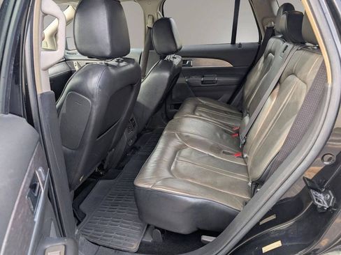 Used 2013 Lincoln MKX FWD image 25