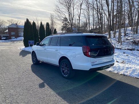 New 2025 Ford Expedition Max Platinum w/ Stealth Performance Package image 7