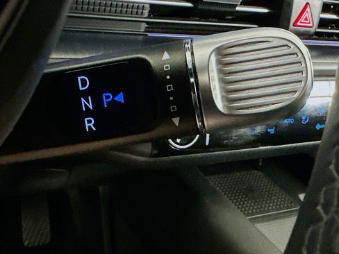 Used 2024 Hyundai Ioniq 6 SEL image 25