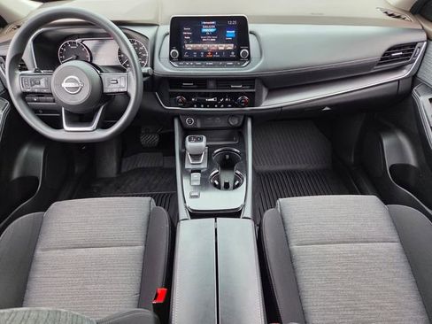 Used 2023 Nissan Rogue SV FWD image 13