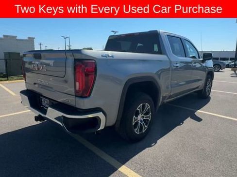 Used 2025 GMC Sierra 1500 SLT AWD/4WD image 8
