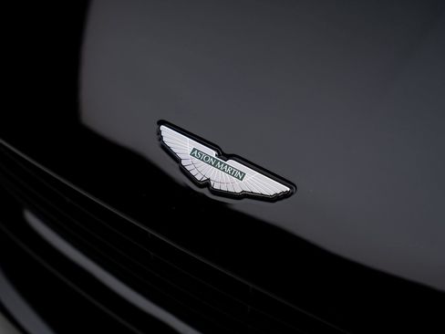 Used 2019 Aston Martin DB11 Volante RWD image 15