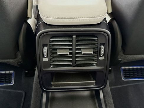 Certified 2023 Porsche Taycan 4S AWD/4WD image 27