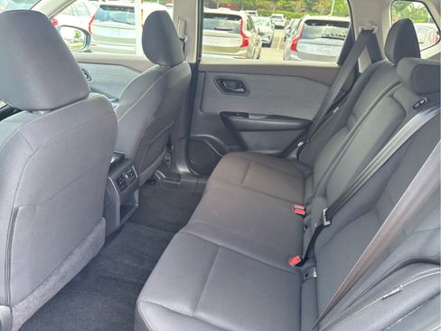 Used 2023 Nissan Rogue S AWD/4WD image 35