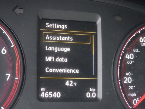 Used 2020 Volkswagen Passat 2.0T R-Line image 45