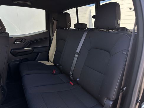 Used 2024 Chevrolet Colorado LT w/ LT Convenience Package II image 30